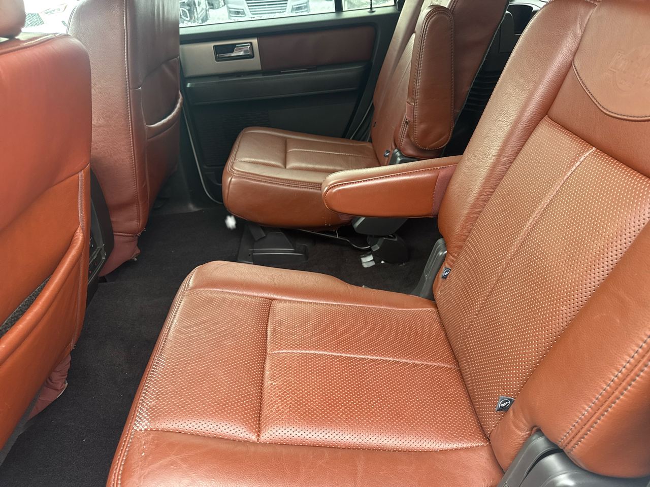 Ford Expedition 4WD 4dr King Ranch 2013