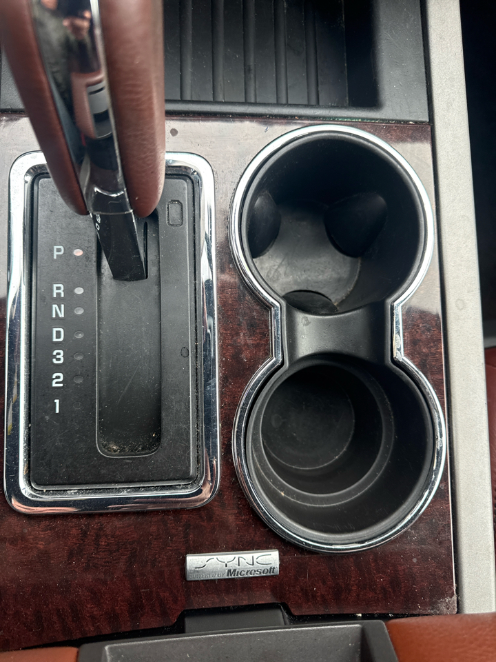 Ford Expedition 4WD 4dr King Ranch 2013