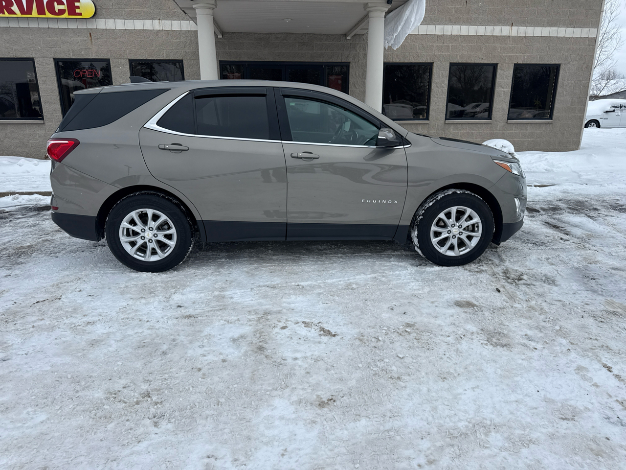 2018 Chevrolet Equinox FWD 4dr LT w/1LT