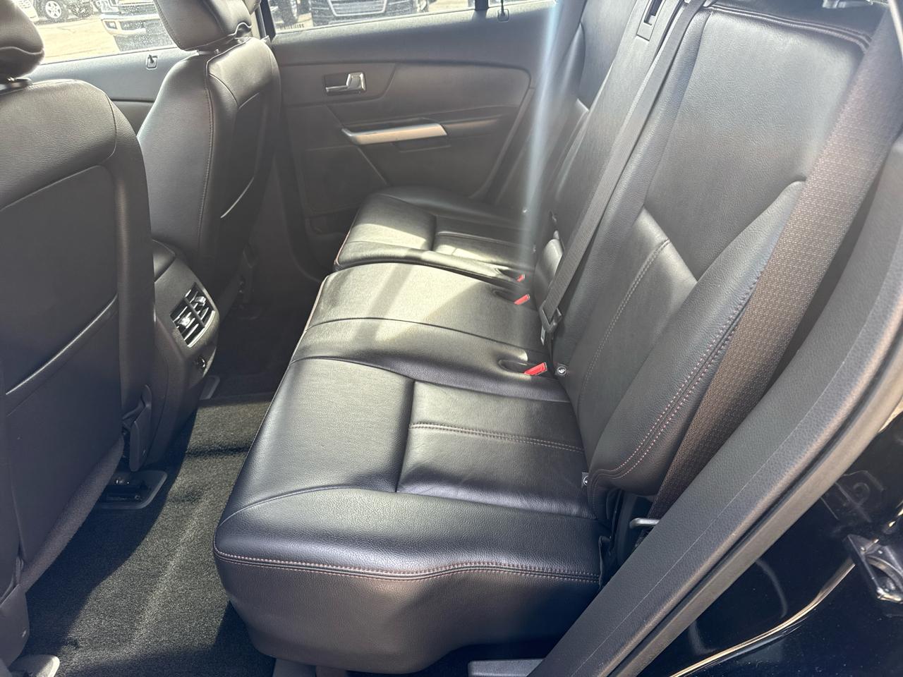 Ford Edge 4dr Limited AWD 2011