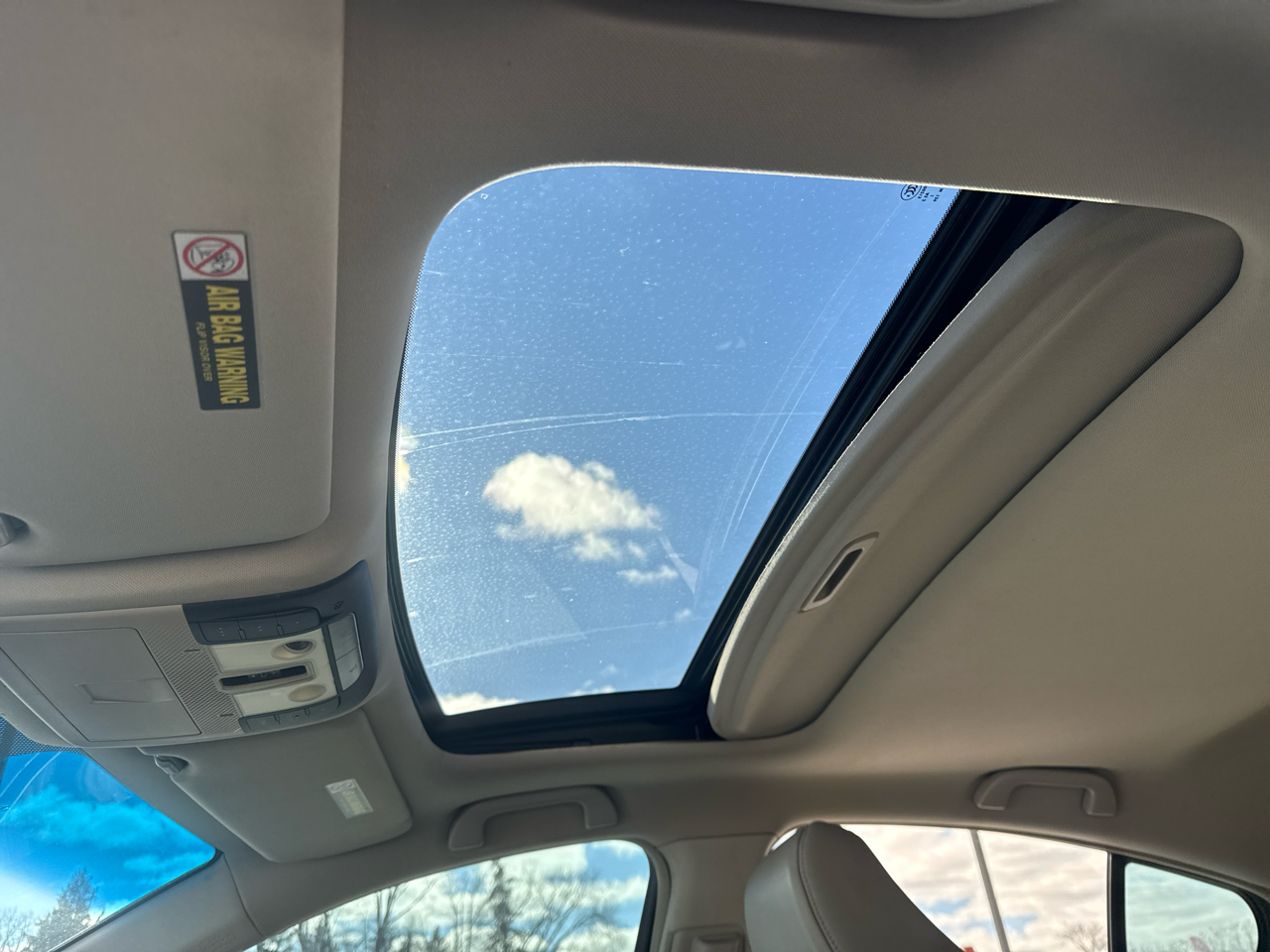 Acura TL 4dr Sdn 2WD 2009