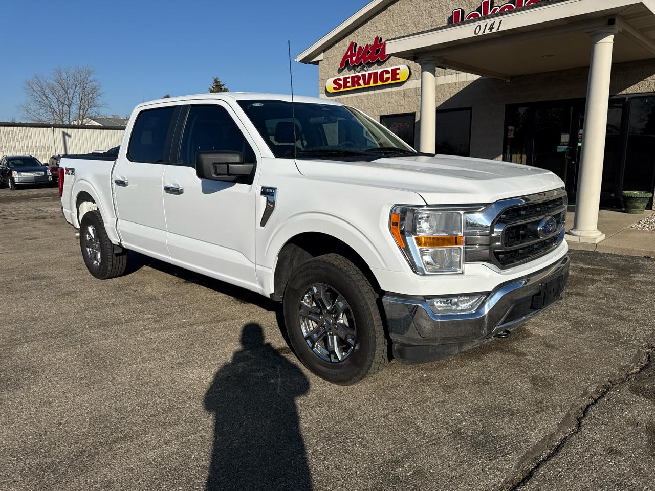 Ford F-150 4WD SuperCrew 145" XLT 2023