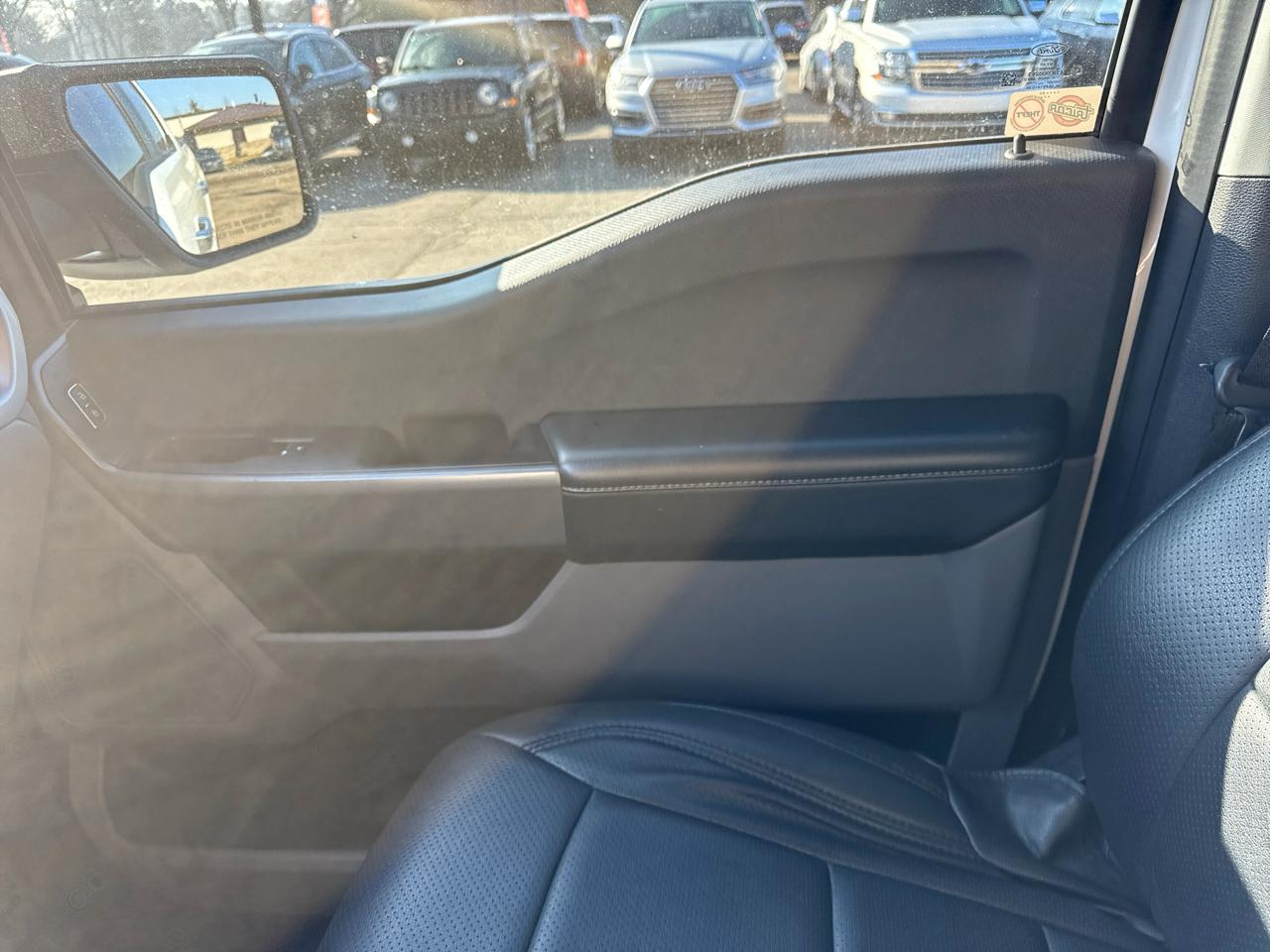 Ford F-150 4WD SuperCrew 145" XLT 2023