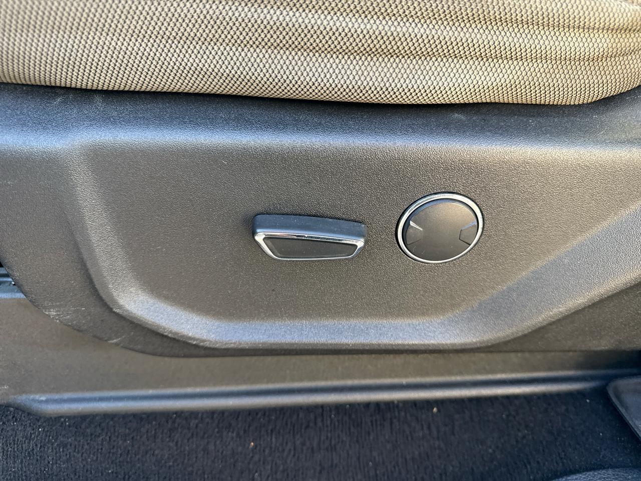 Ford Super Duty F-250 SRW Lariat 4WD SuperCab 8' Box 2019