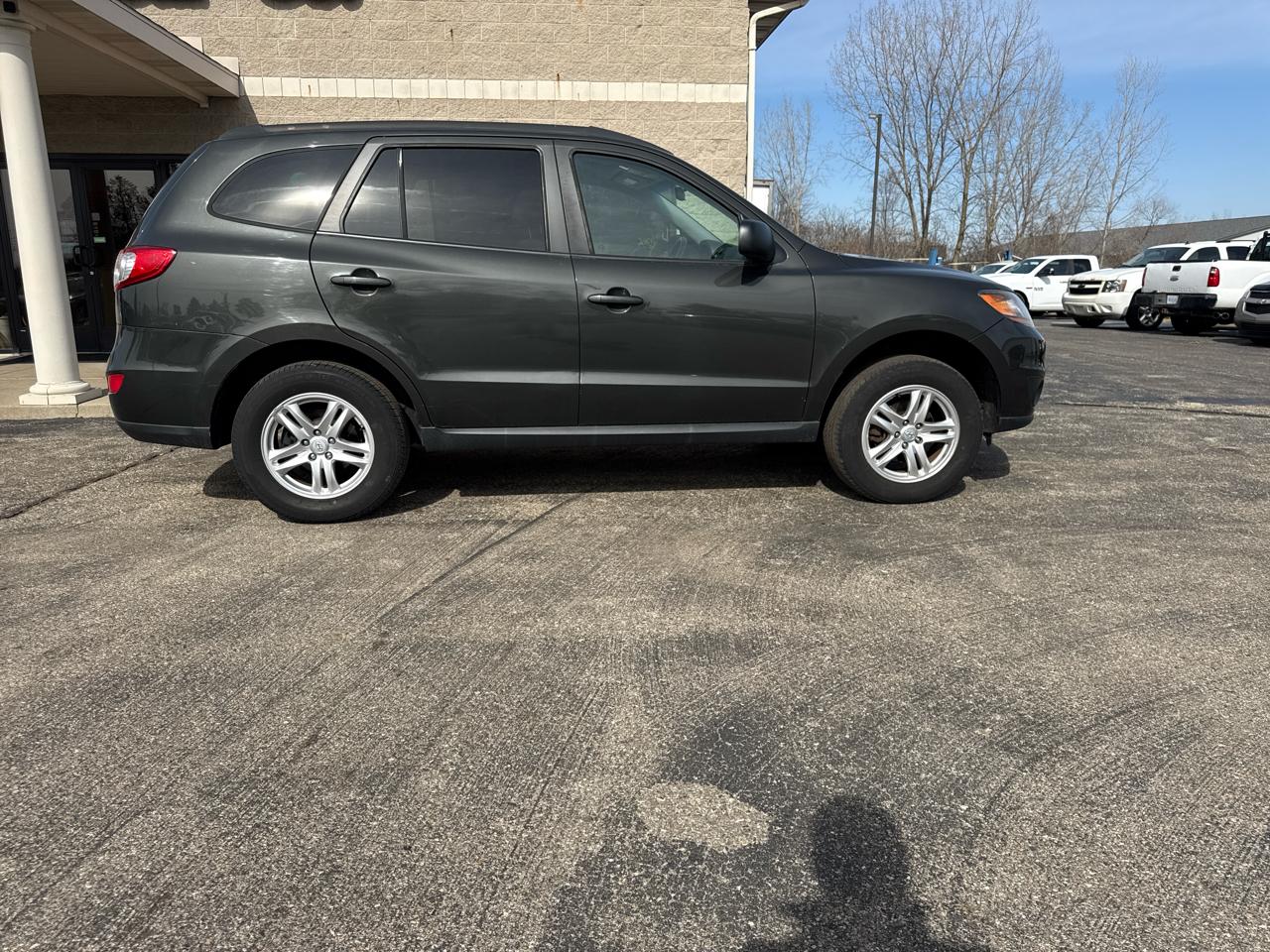 Hyundai Santa Fe FWD 4dr I4 Auto GLS 2011