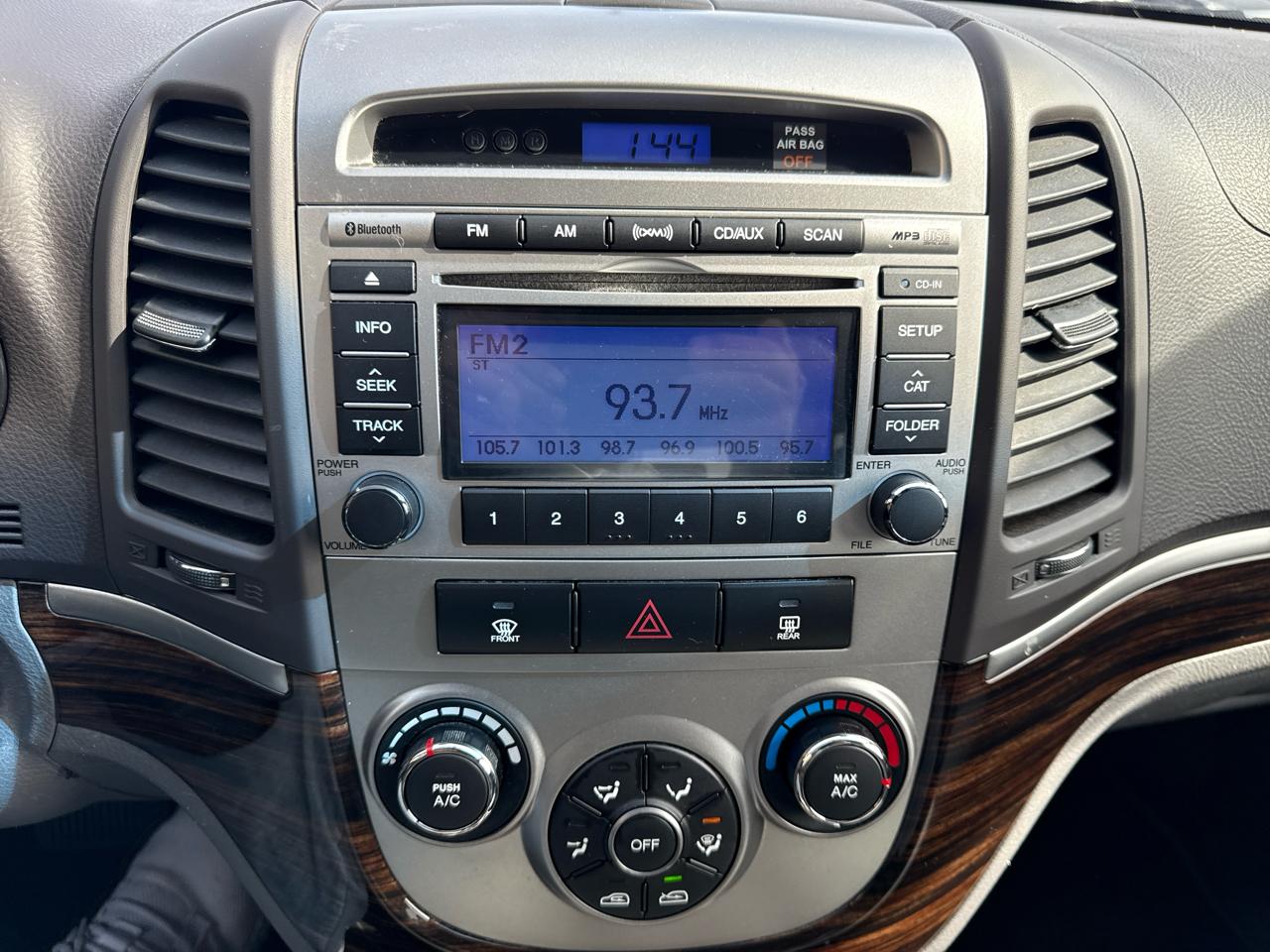 Hyundai Santa Fe FWD 4dr I4 Auto GLS 2011