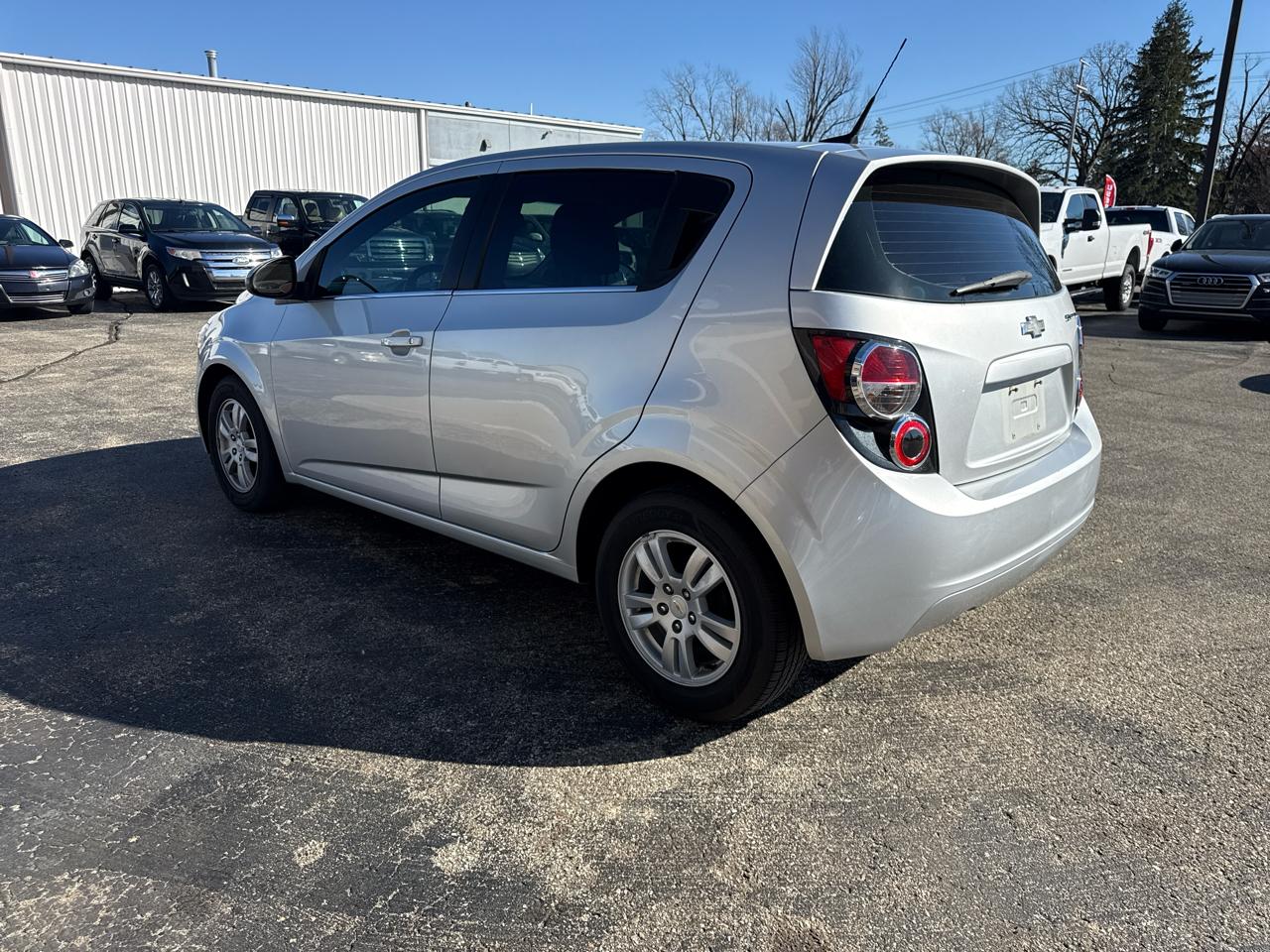 Chevrolet Sonic 5dr HB LT 2LT 2012