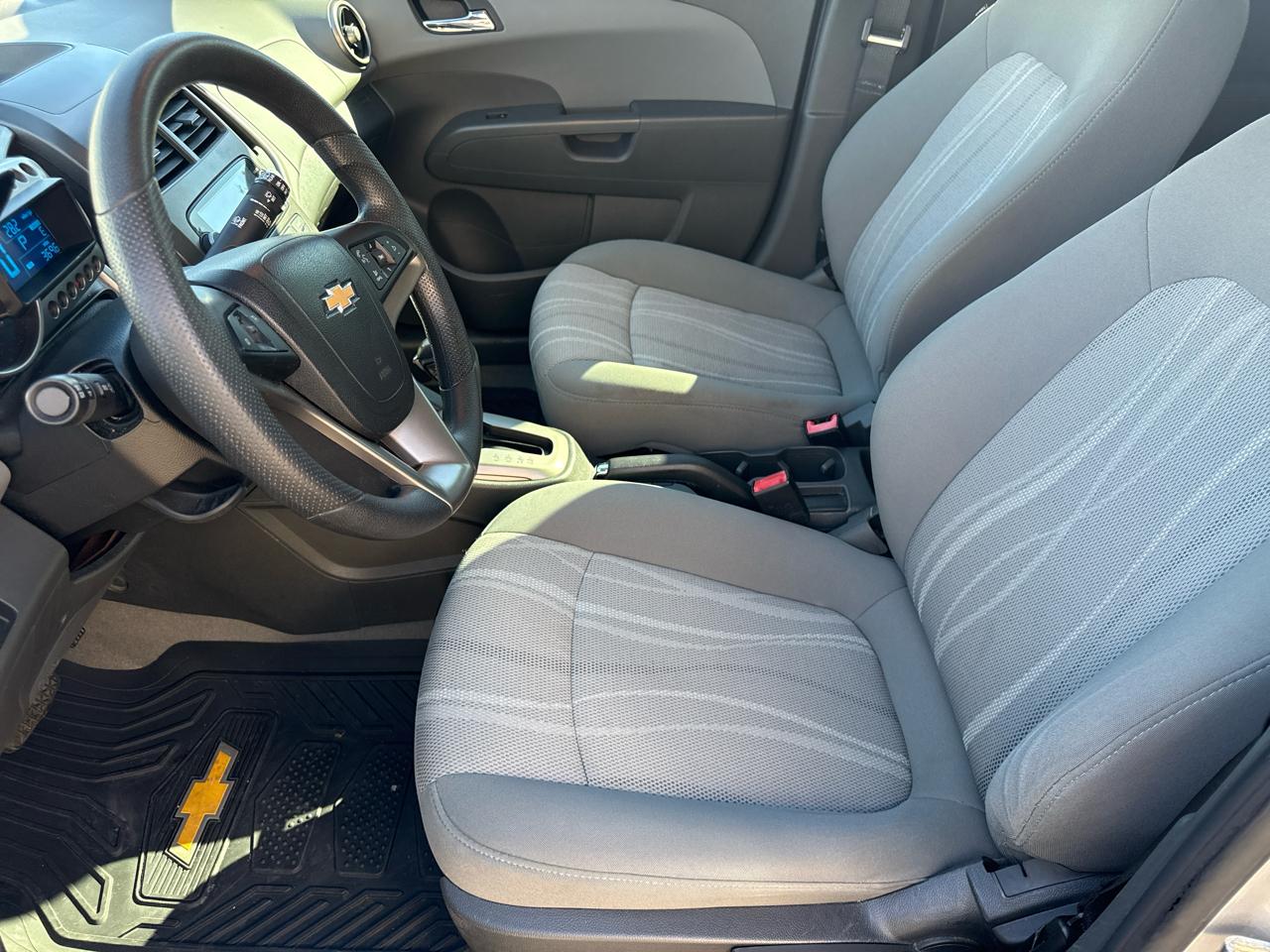 Chevrolet Sonic 5dr HB LT 2LT 2012