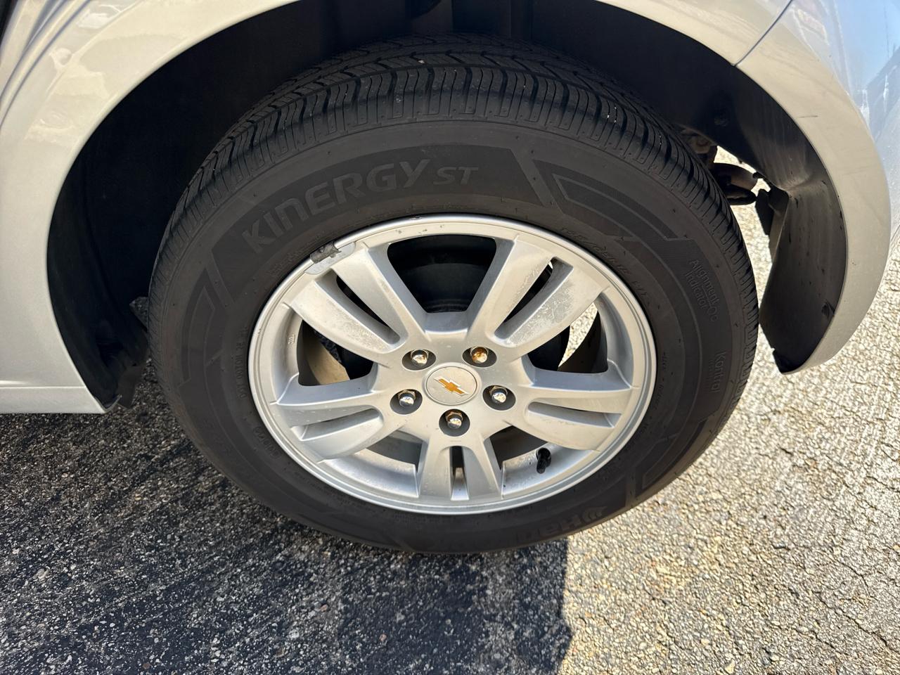 Chevrolet Sonic 5dr HB LT 2LT 2012