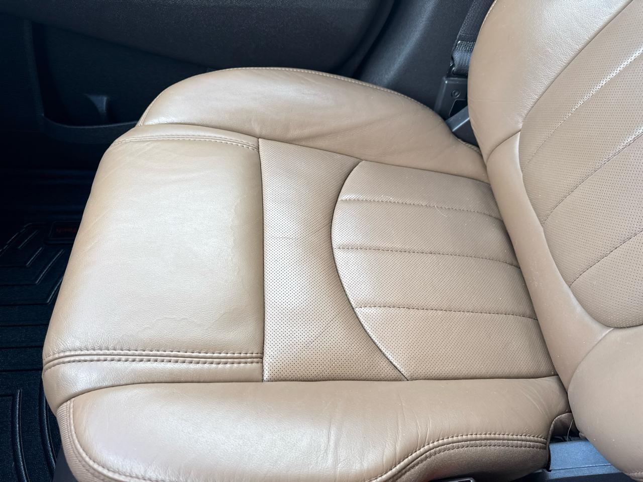 Buick Enclave AWD 4dr Premium 2013