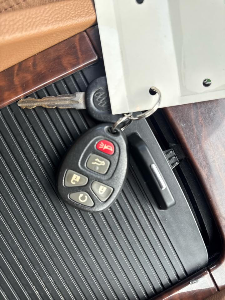 Buick Enclave AWD 4dr Premium 2013