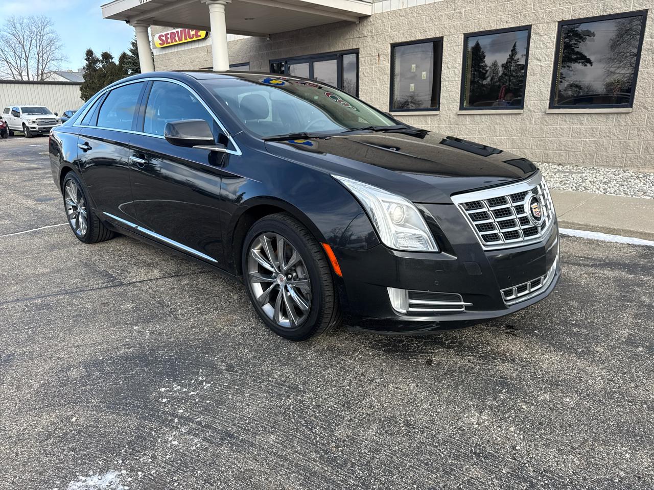 Cadillac XTS 4dr Sdn Luxury AWD 2013