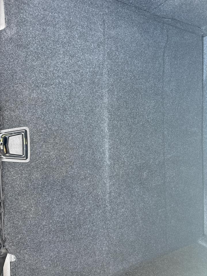 Cadillac XTS 4dr Sdn Luxury AWD 2013