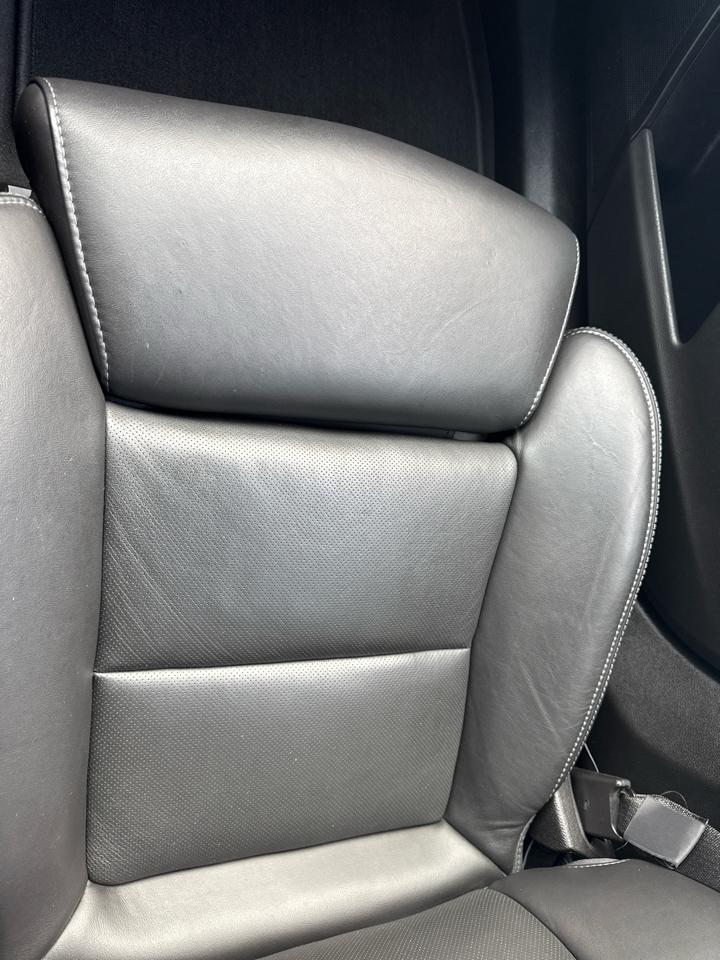 Cadillac XTS 4dr Sdn Luxury AWD 2013