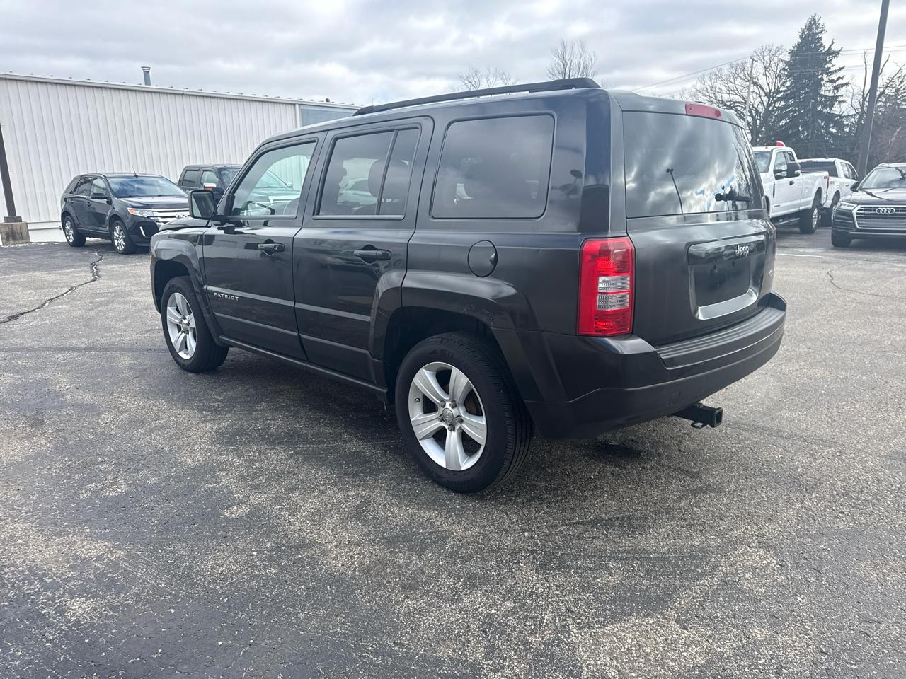 Jeep Patriot FWD 4dr Latitude 2011