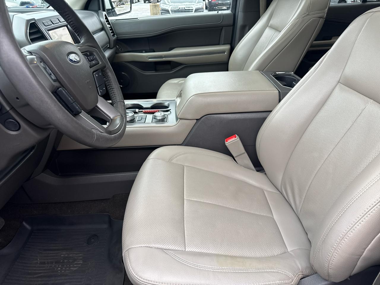 Ford Expedition XLT 4x4 2020