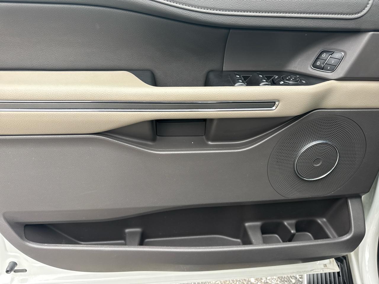 Ford Expedition XLT 4x4 2020