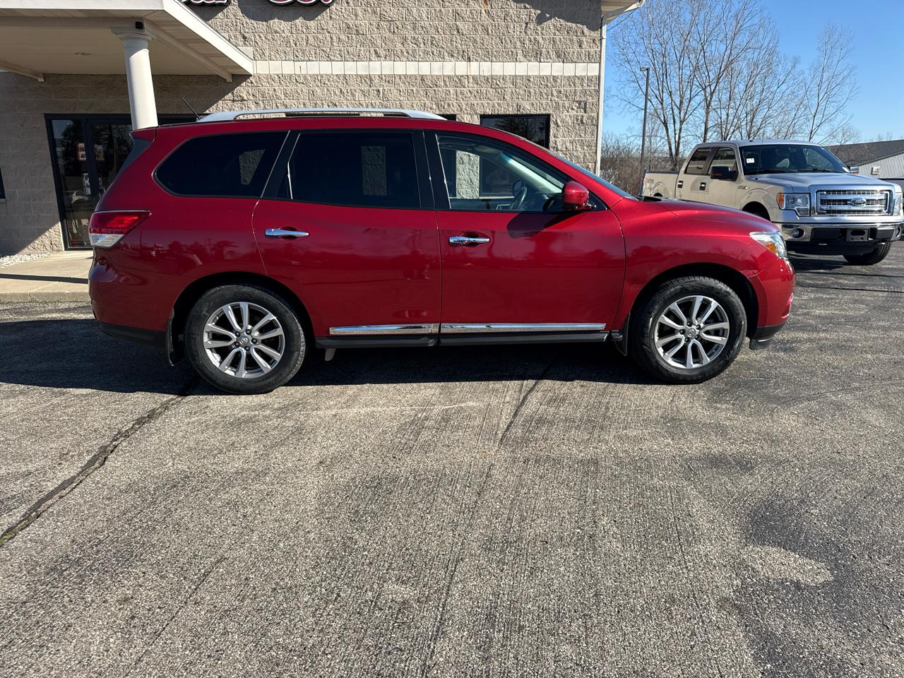 Nissan Pathfinder 4WD 4dr SL 2016