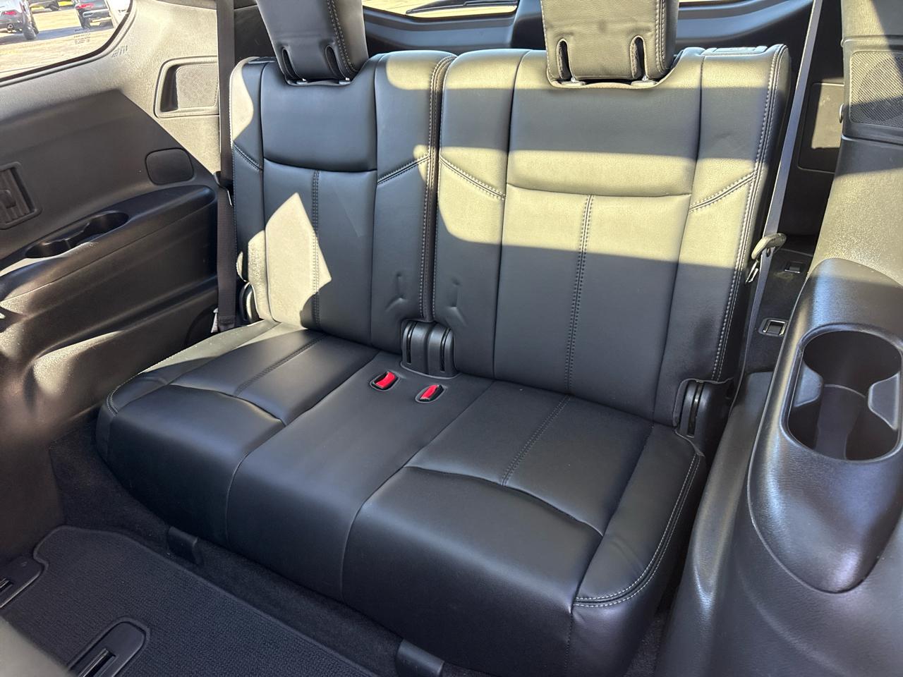 Nissan Pathfinder 4WD 4dr SL 2016