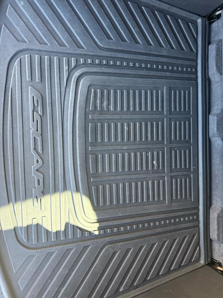 Ford Escape FWD 4dr SE 2013