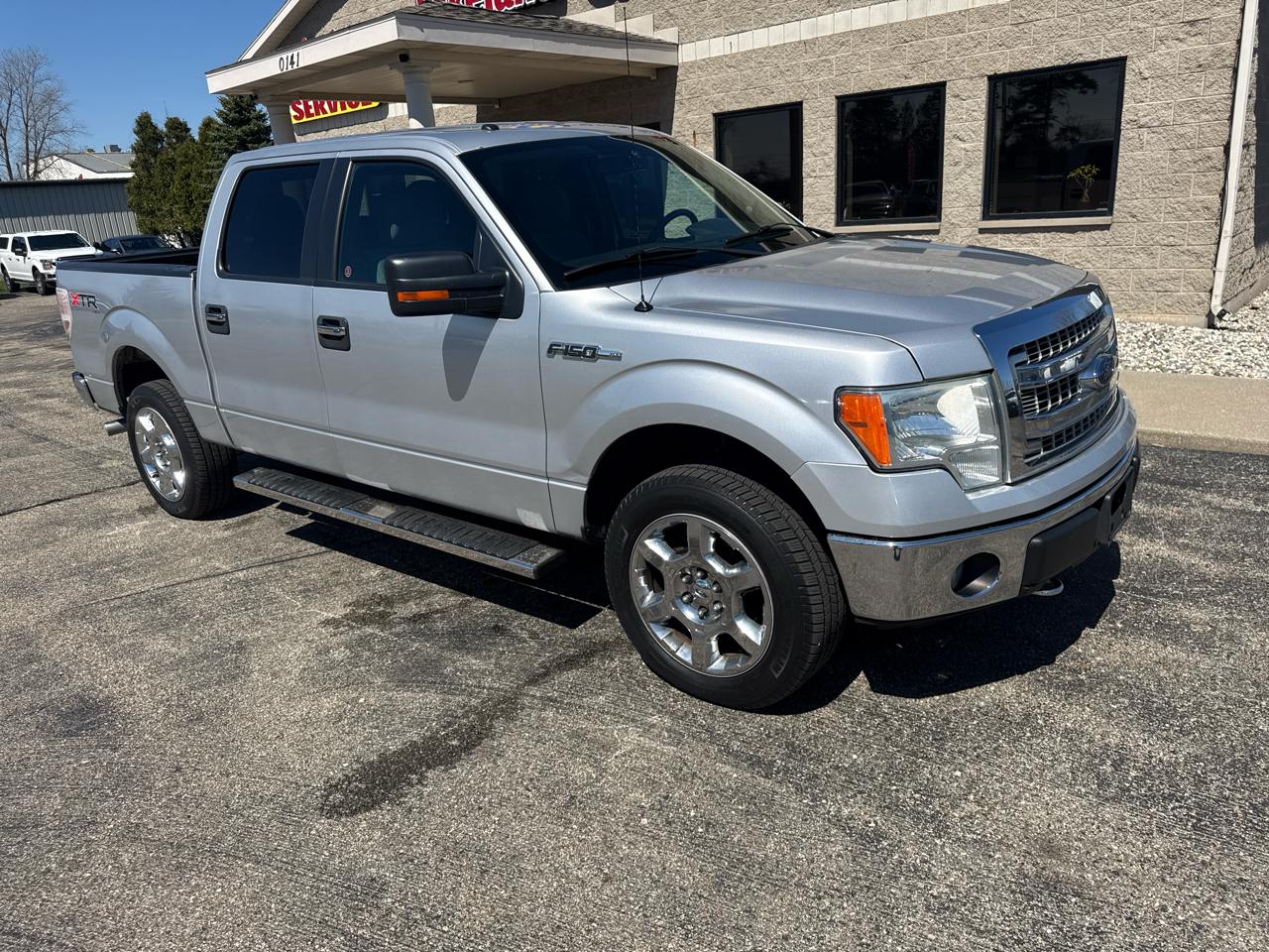 Ford F-150 4WD SuperCrew 145" Platinum 2014