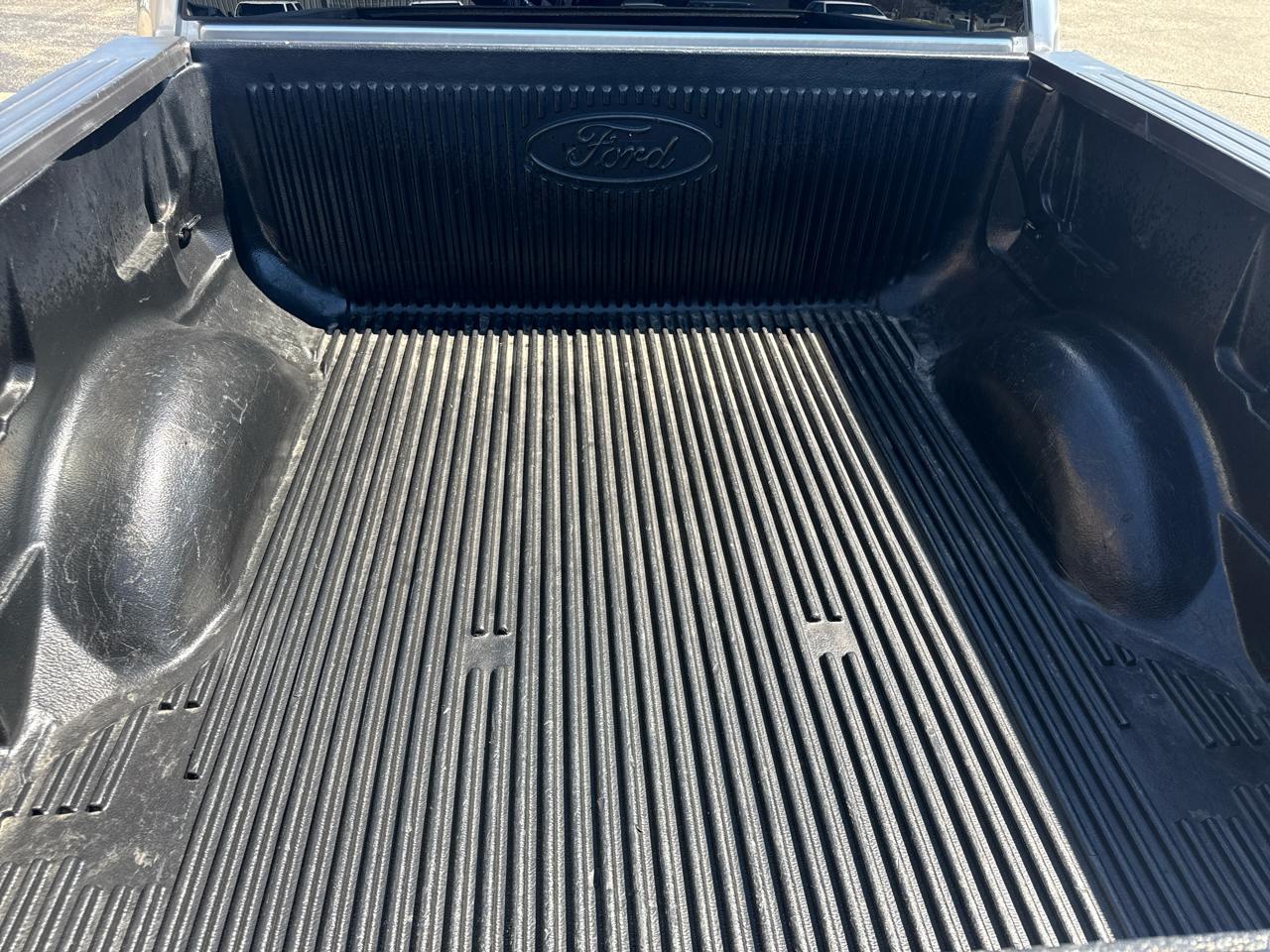 Ford F-150 4WD SuperCrew 145" Platinum 2014