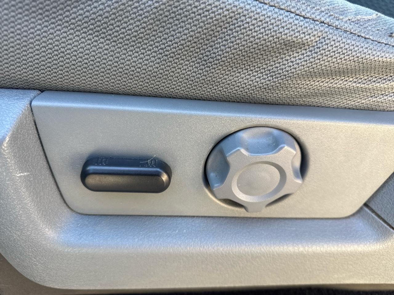 Ford F-150 4WD SuperCrew 145" Platinum 2014