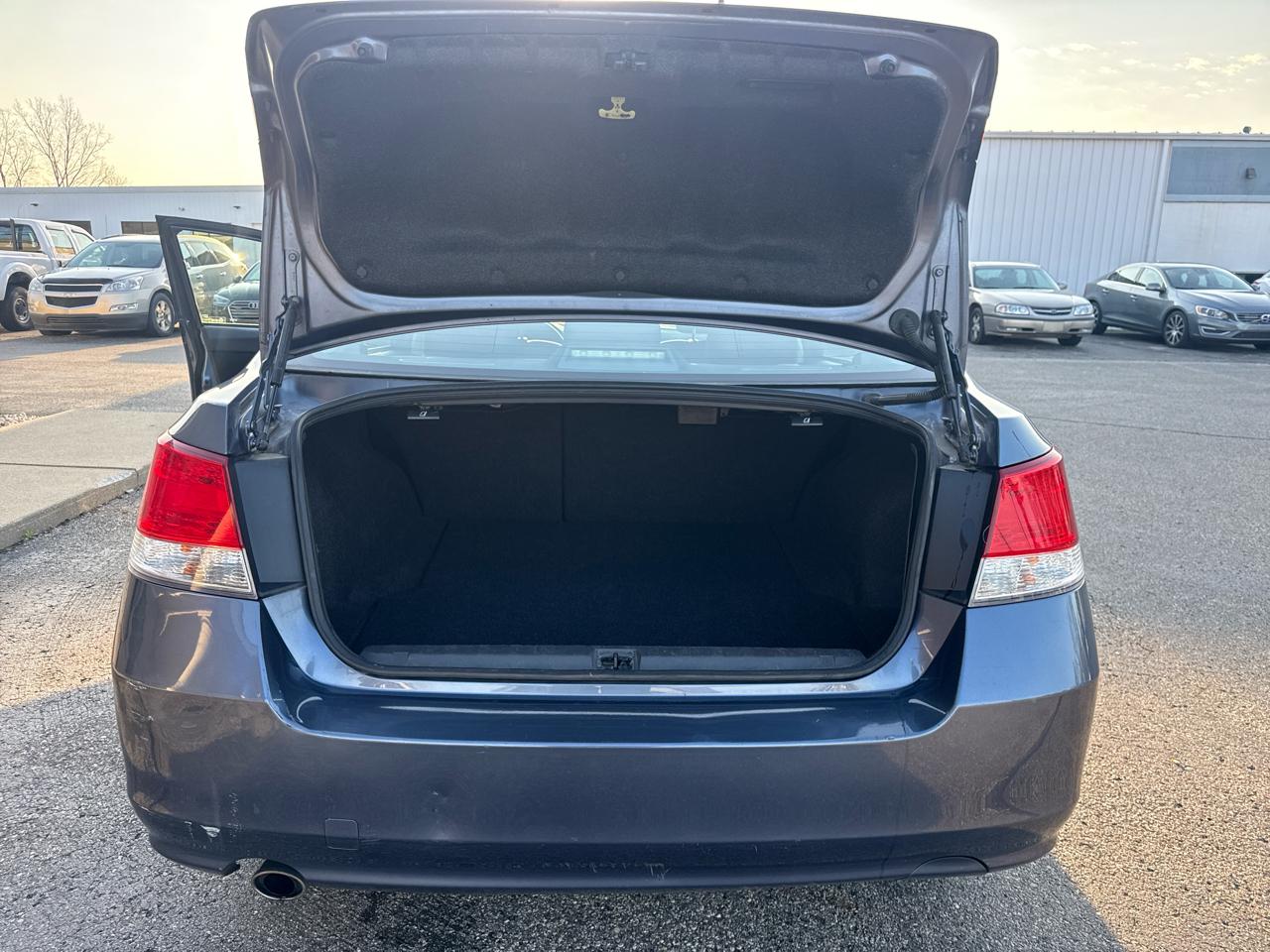 Subaru Legacy 4dr Sdn H4 Auto 2.5i Sport 2014