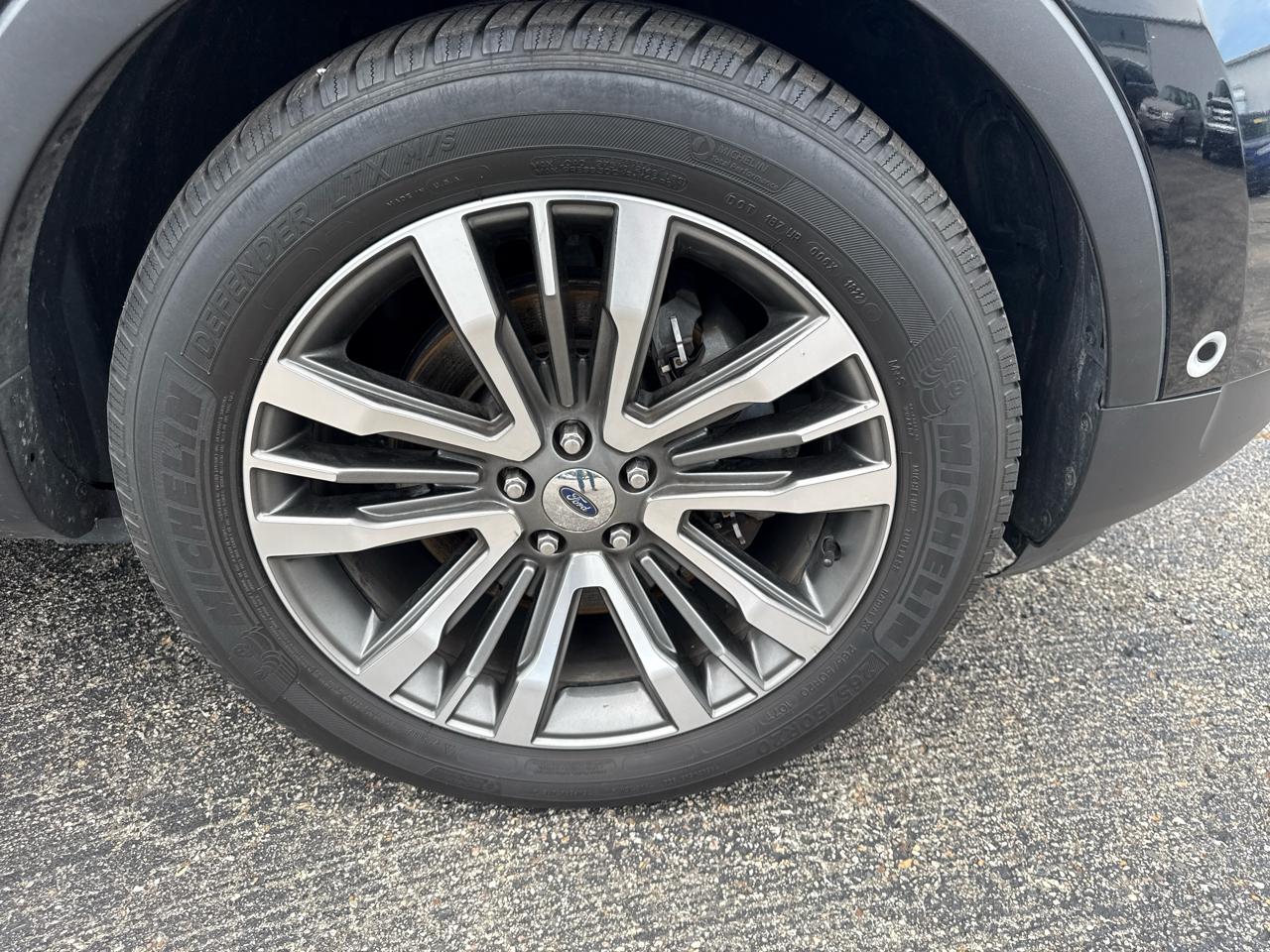 Ford Explorer Platinum 4WD 2017