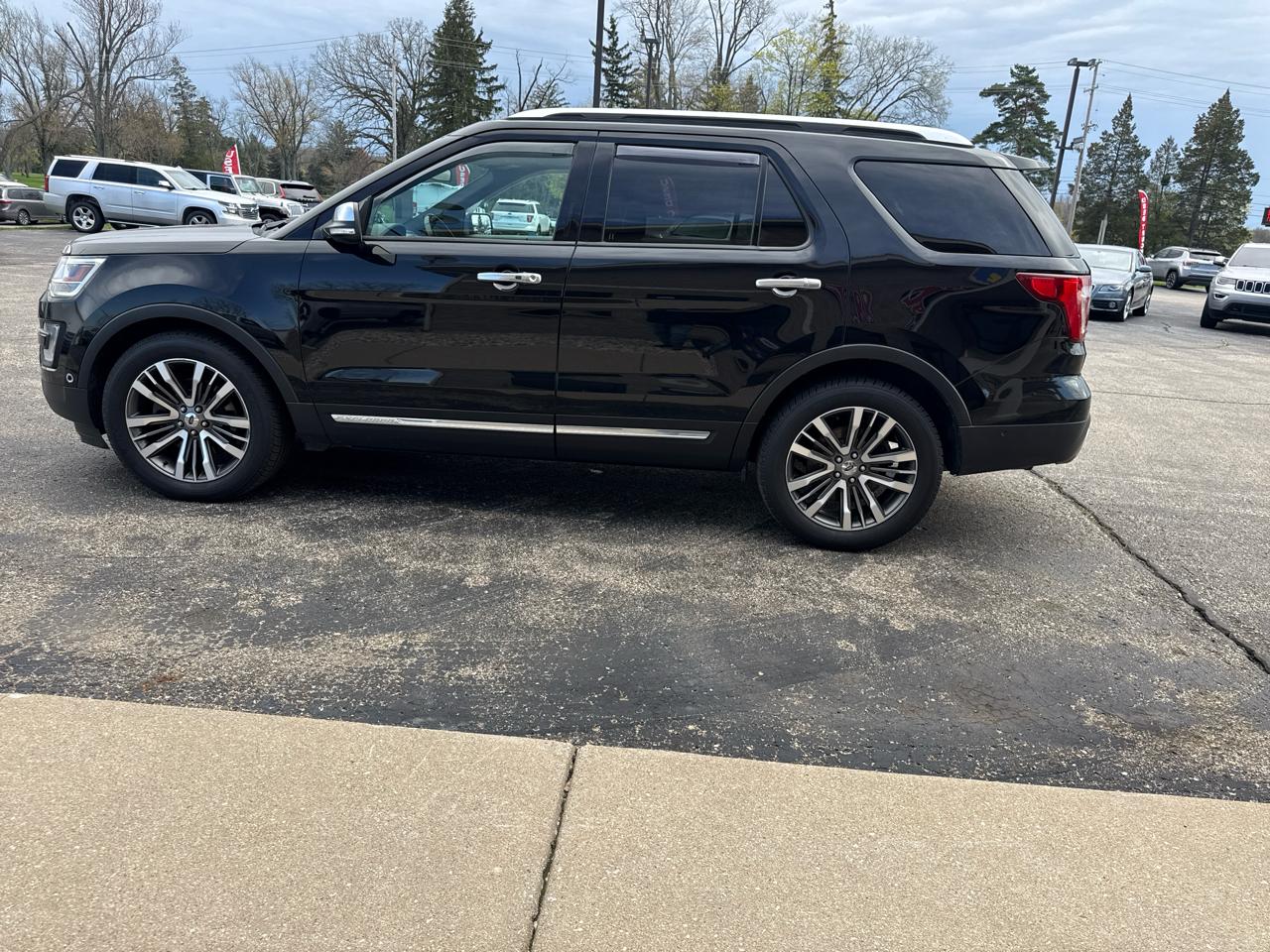 Ford Explorer Platinum 4WD 2017
