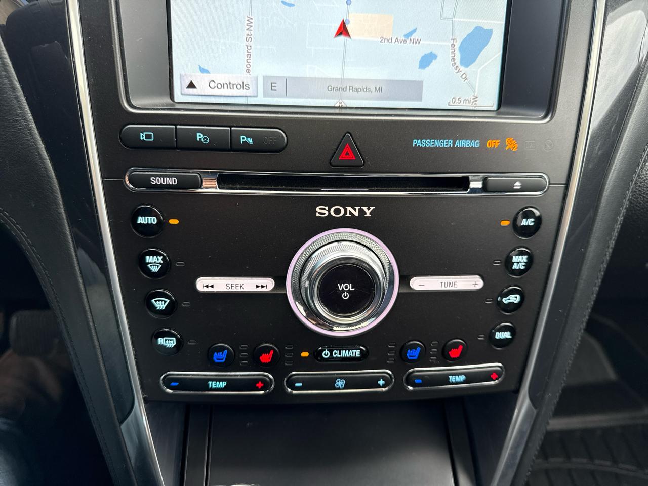 Ford Explorer Platinum 4WD 2017