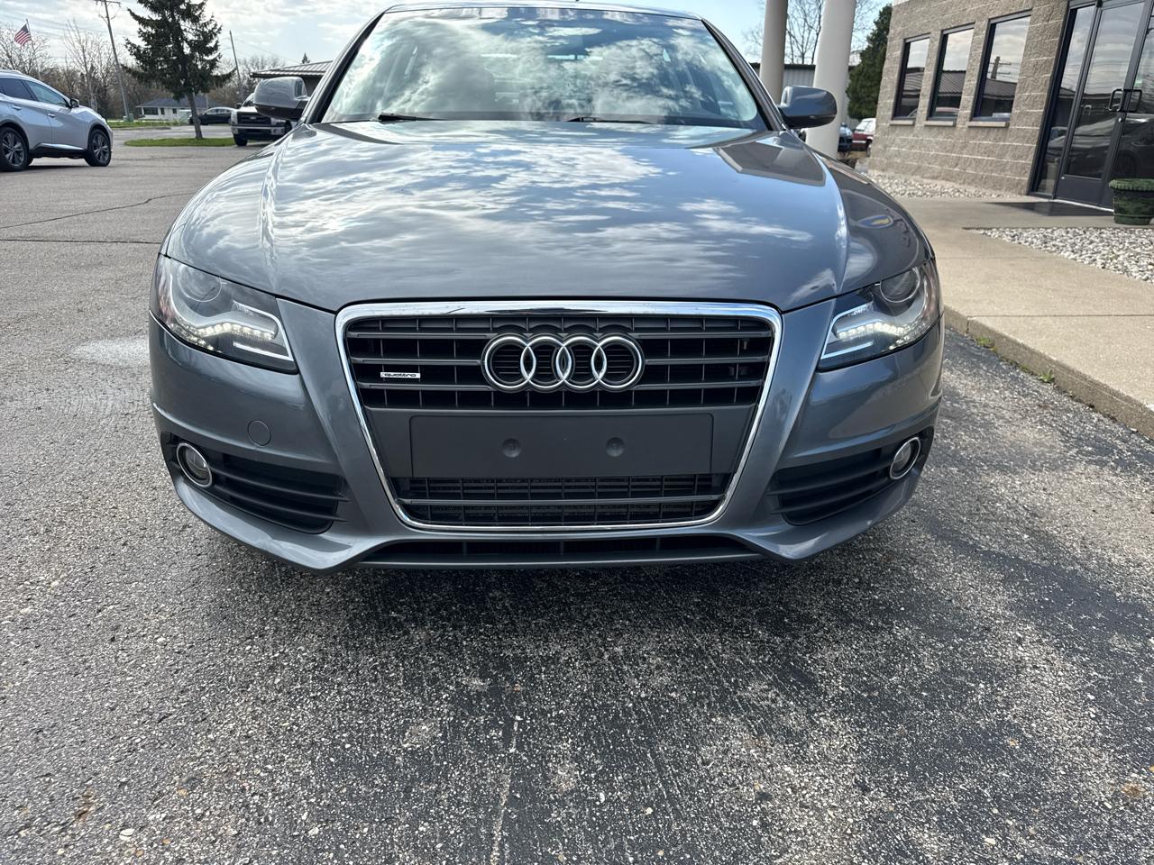 Audi A4 4dr Sdn Auto quattro 2.0T Premium Plus 2012