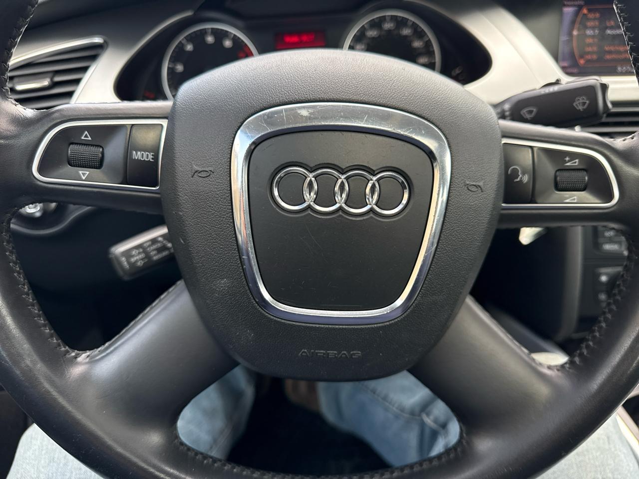 Audi A4 4dr Sdn Auto quattro 2.0T Premium Plus 2012