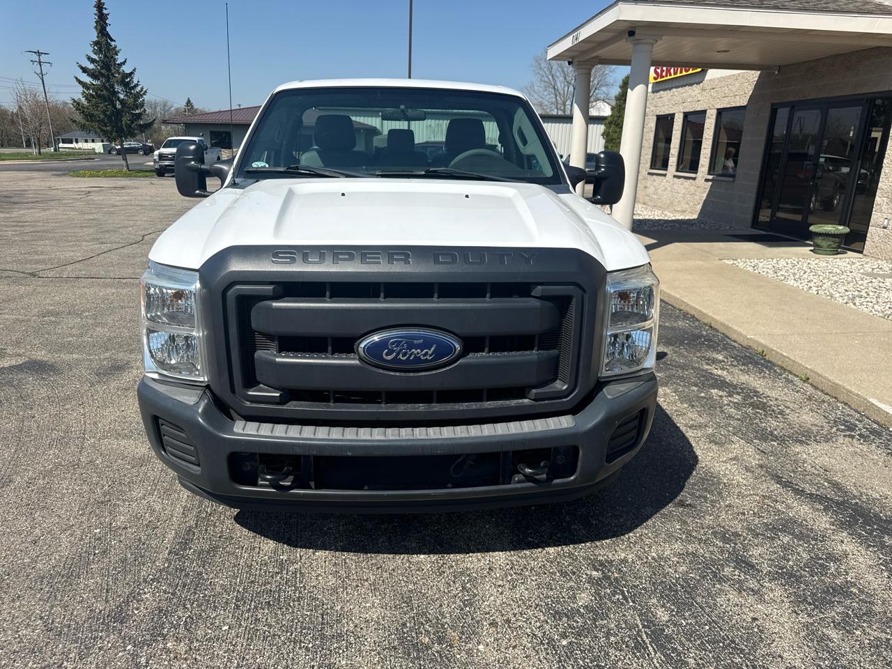 Ford Super Duty F-250 SRW 2WD Reg Cab 137" XLT 2013