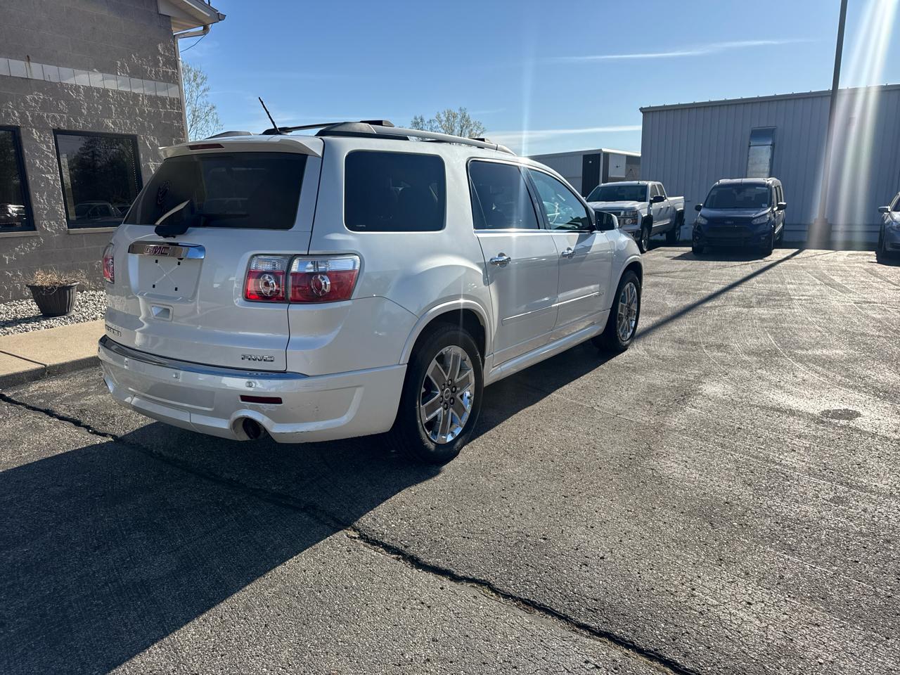 GMC Acadia AWD 4dr Denali 2012