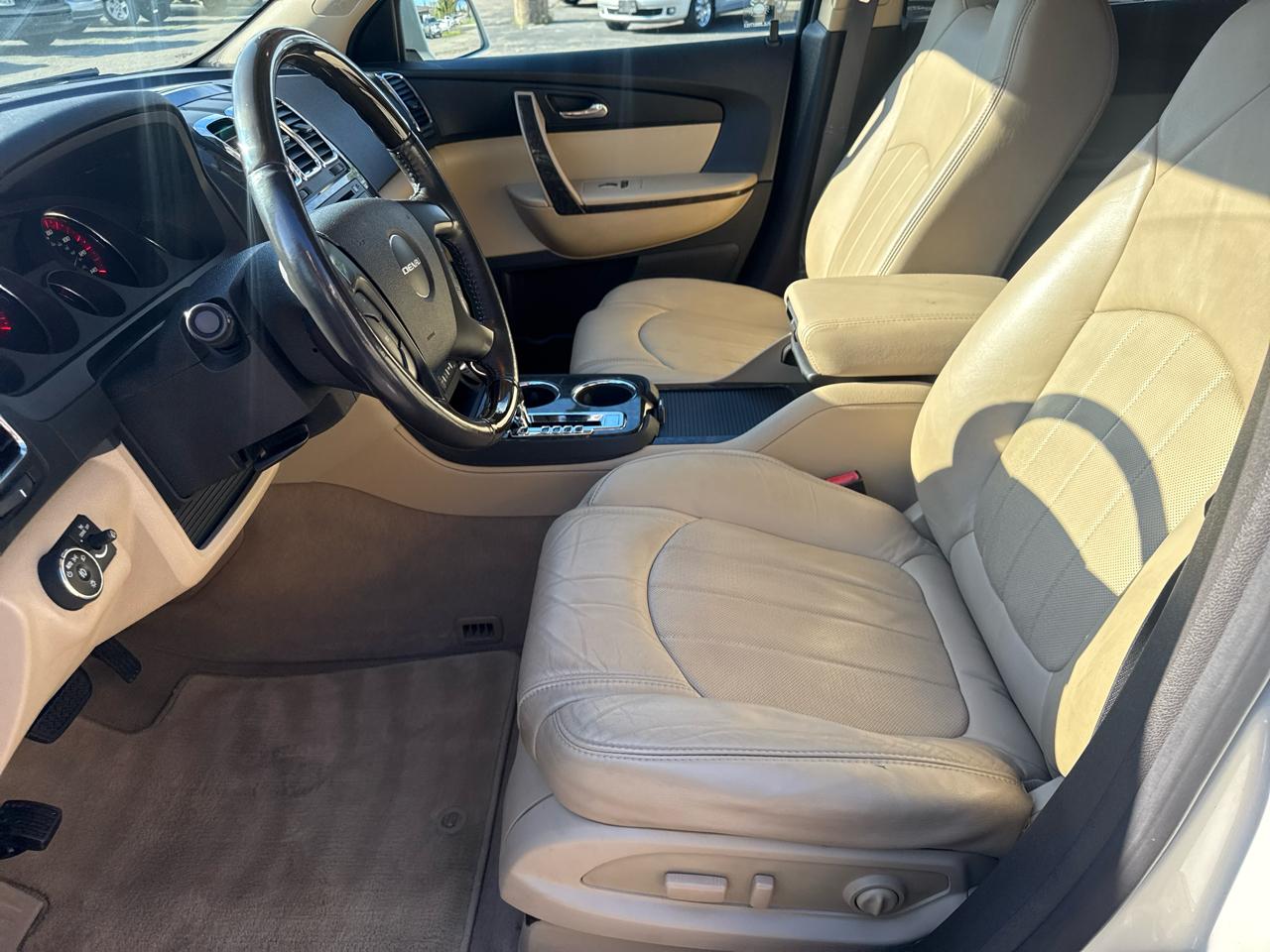 GMC Acadia AWD 4dr Denali 2012