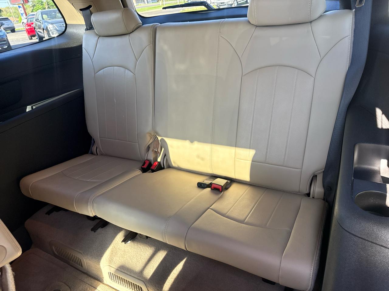 GMC Acadia AWD 4dr Denali 2012