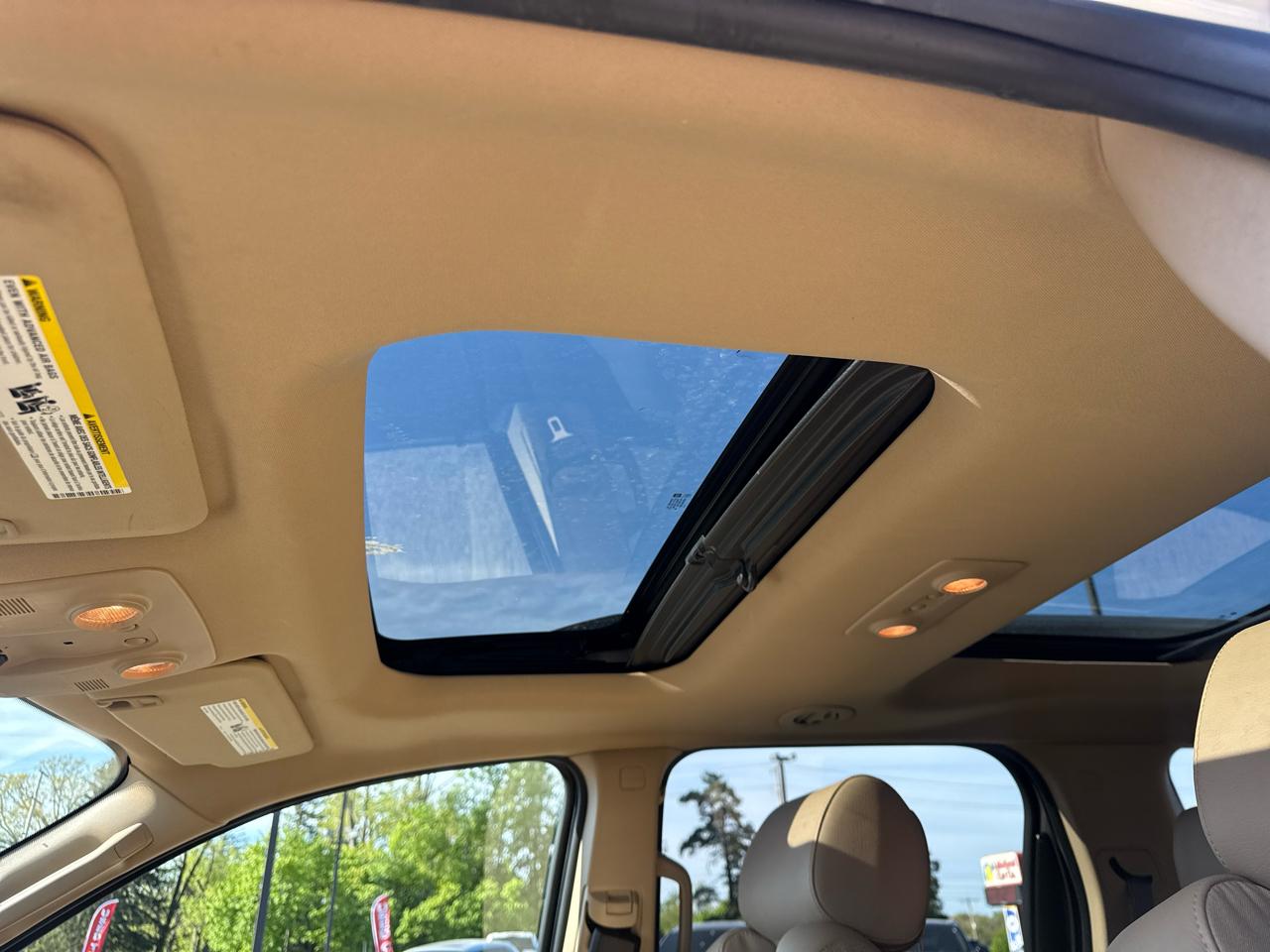 GMC Acadia AWD 4dr Denali 2012