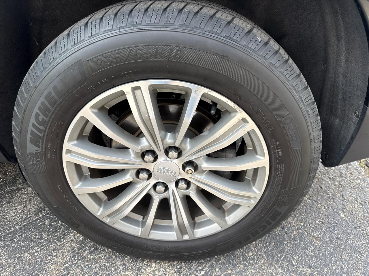 Cadillac XT5 AWD 4dr Luxury 2017