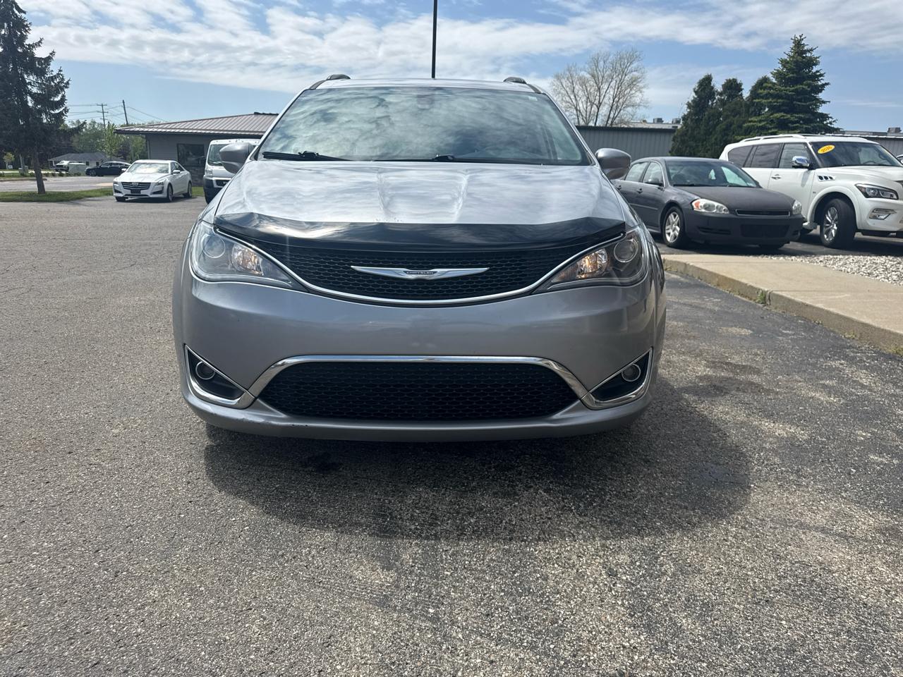 Chrysler Pacifica Touring-L FWD 2017