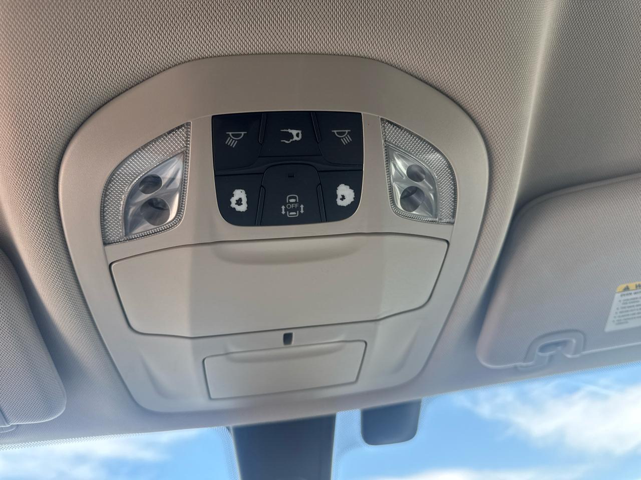 Chrysler Pacifica Touring-L FWD 2017