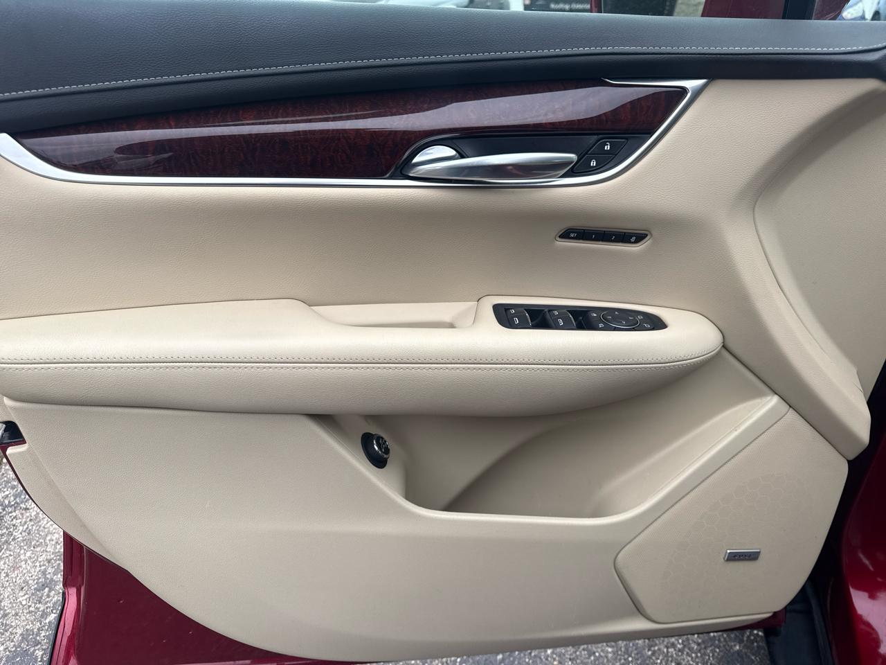 Cadillac XT5 AWD 4dr Luxury 2019