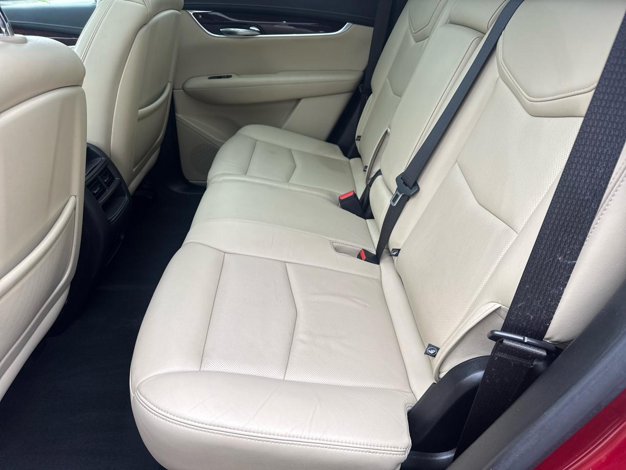 Cadillac XT5 AWD 4dr Luxury 2019