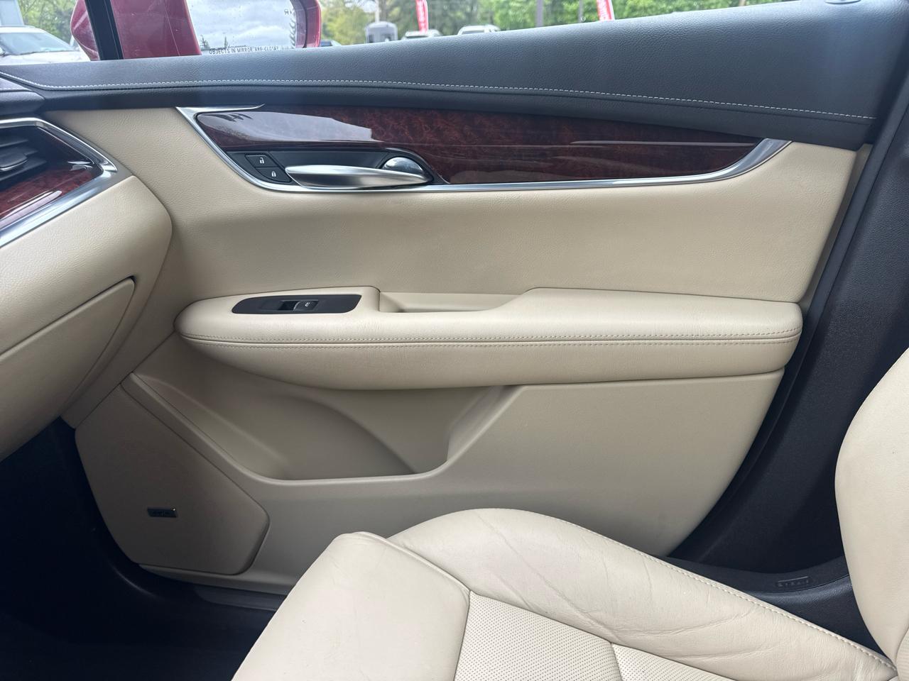Cadillac XT5 AWD 4dr Luxury 2019