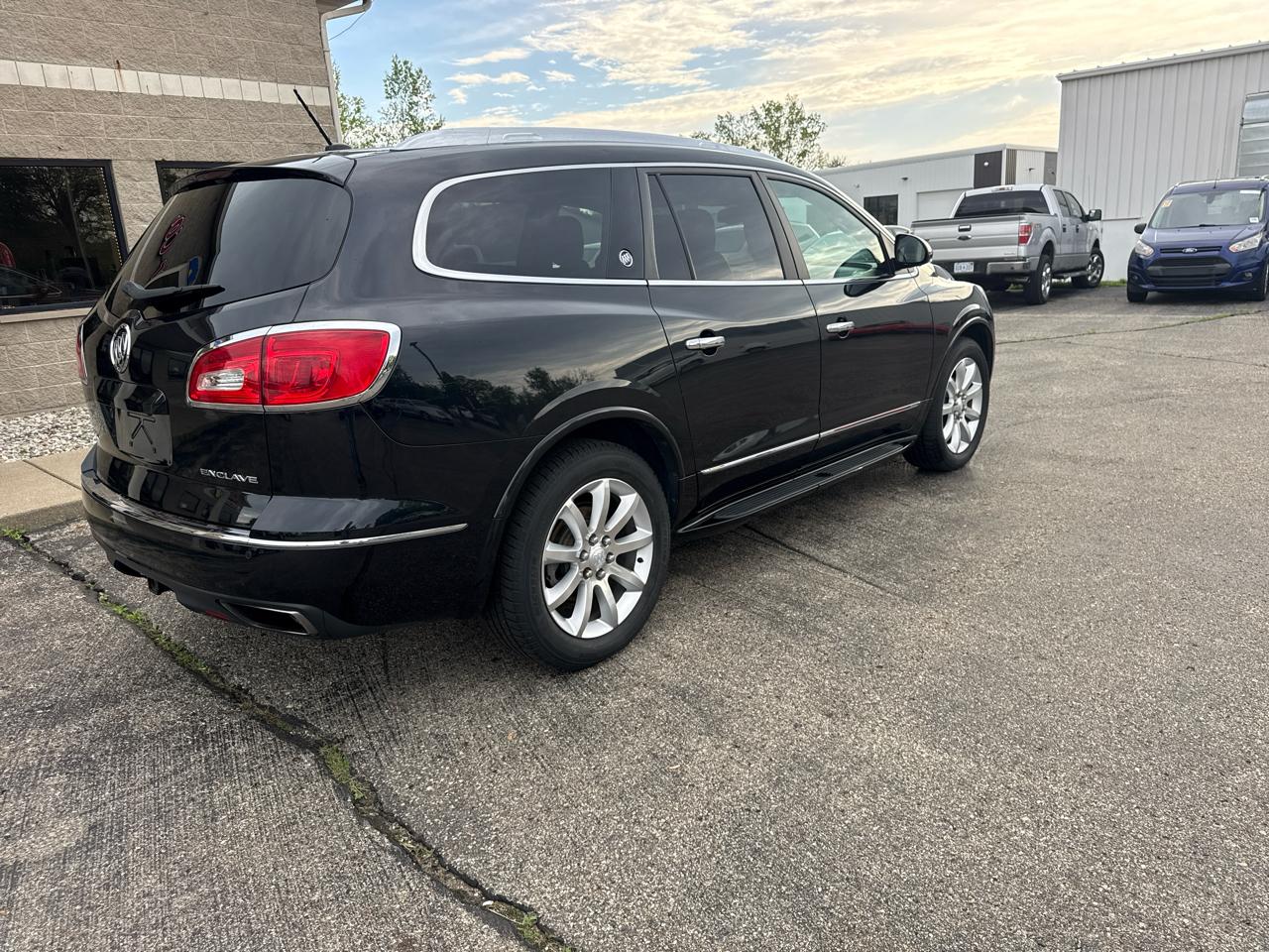 Buick Enclave AWD 4dr Premium 2014