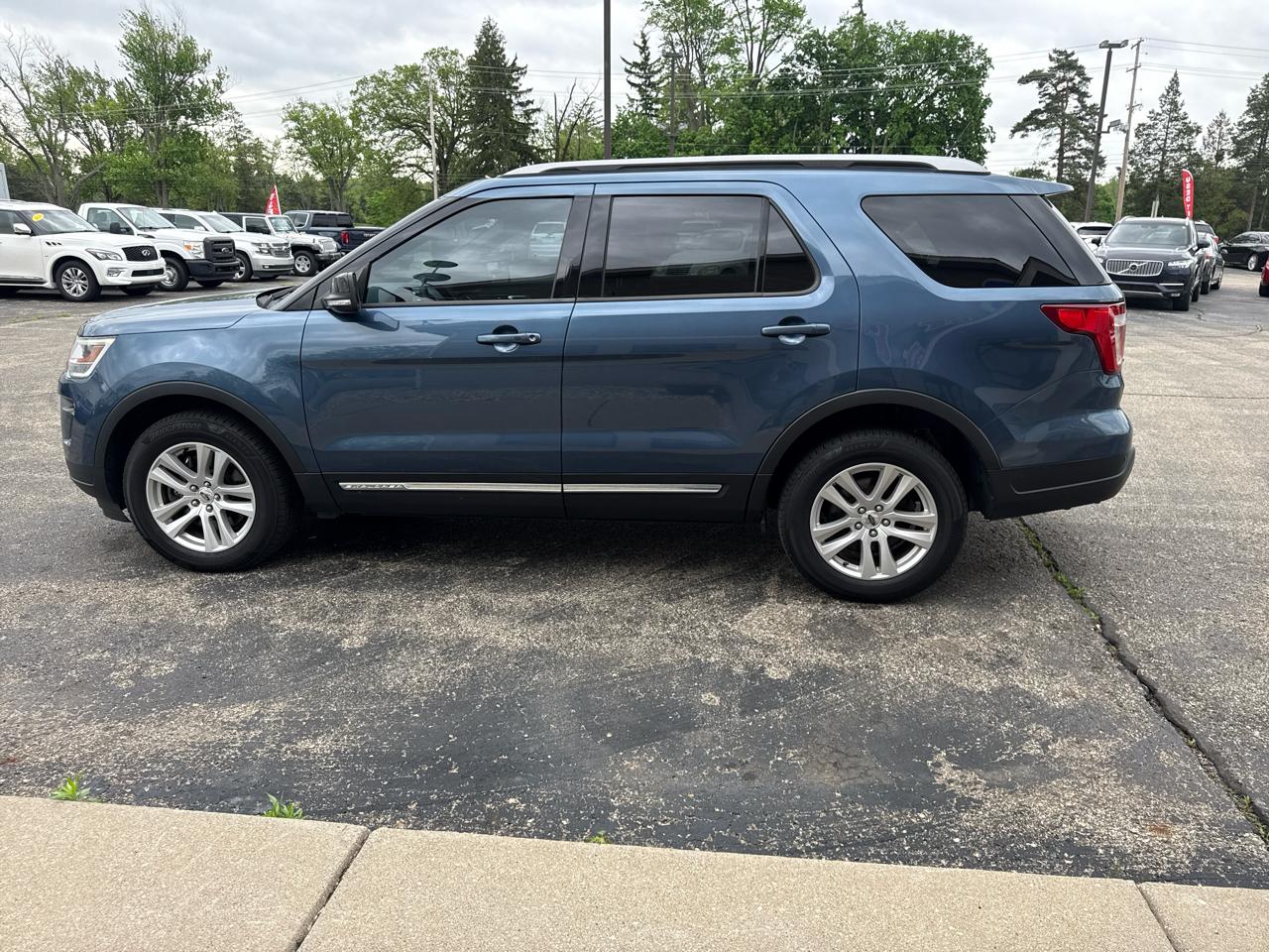 Ford Explorer 4dr 112" WB XLT AWD 2018