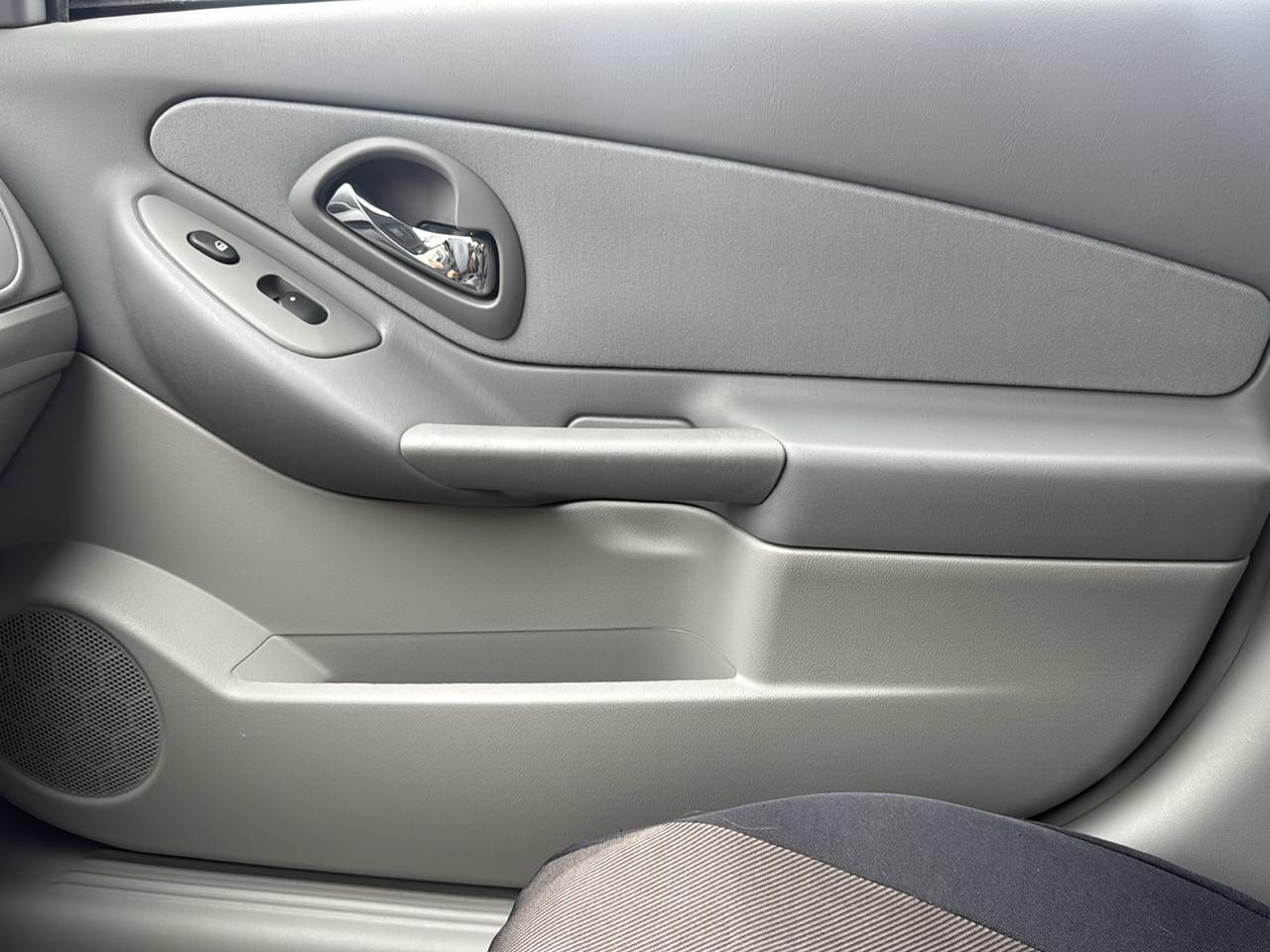 Chevrolet Malibu 4dr Sdn 2004