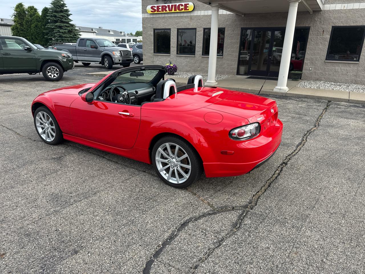 Mazda MX-5 Miata 2dr Conv PRHT Man Grand Touring 2008