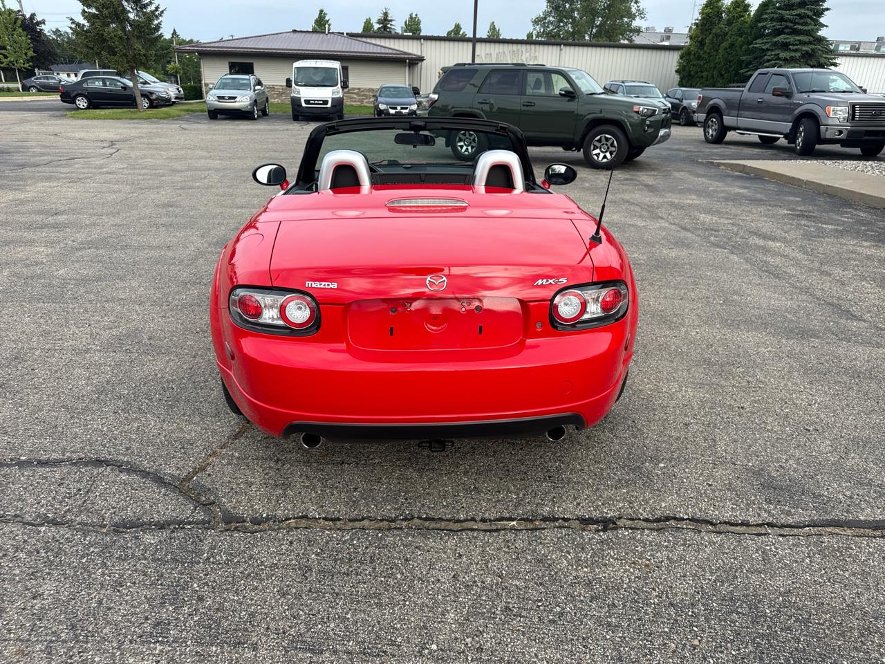 Mazda MX-5 Miata 2dr Conv PRHT Man Grand Touring 2008