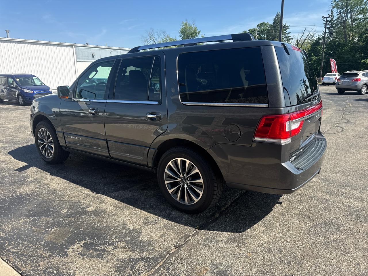 Lincoln Navigator 4WD 4dr 2015